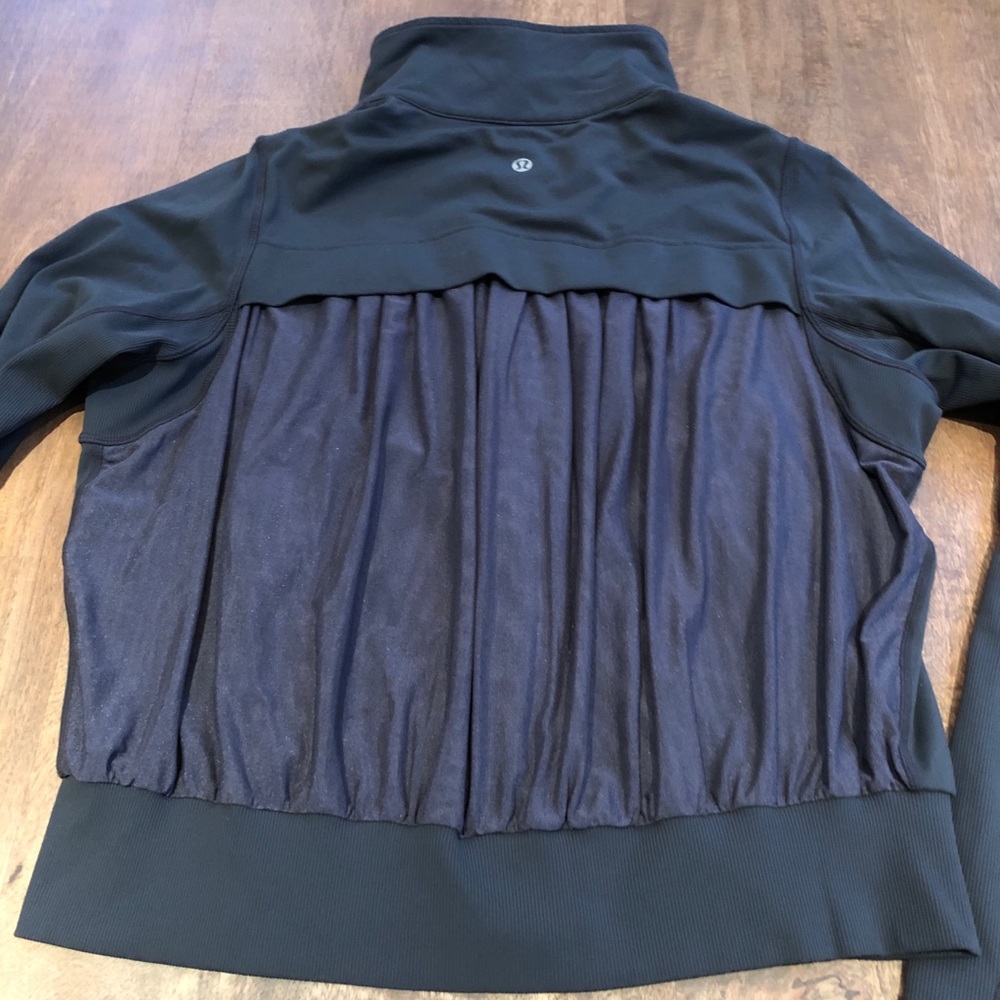 Lululemon breathable hoodie